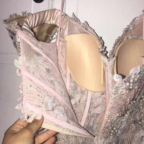 Party Gown - Picture 6 of 6